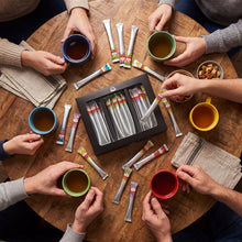 Cargar imagen en el visor de la galería, Caja de Té para Regalo 45 sticks - Negra Cartón
